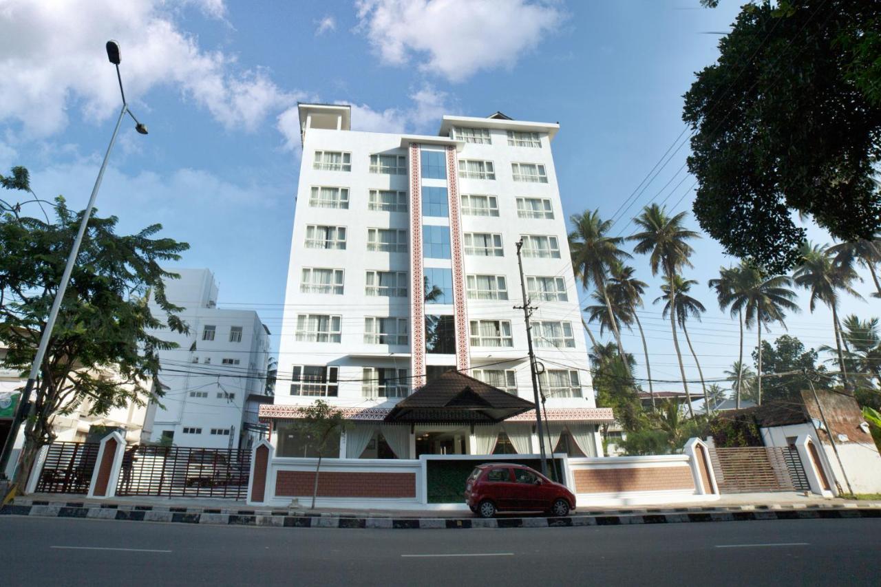 Vivin Luxury Suites Тривандрум Экстерьер фото