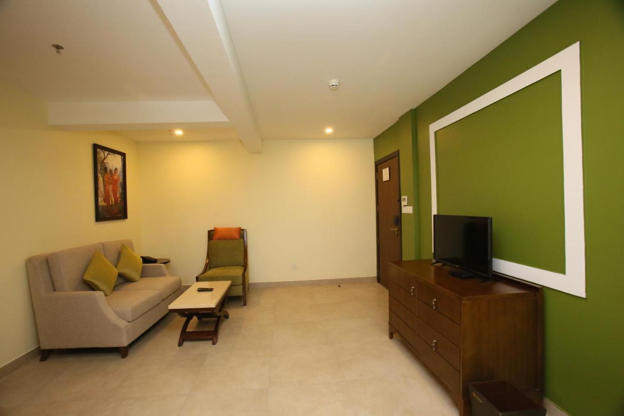 Vivin Luxury Suites Тривандрум Экстерьер фото
