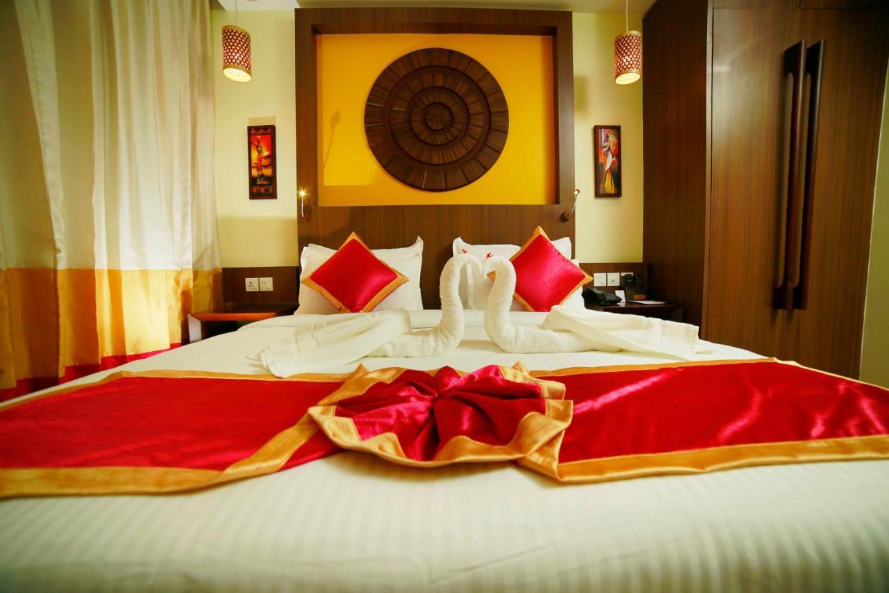 Vivin Luxury Suites Тривандрум Экстерьер фото